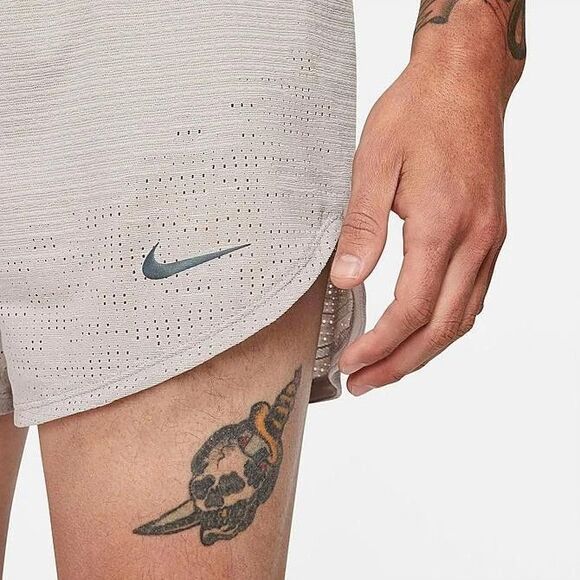 Nike Dri-FIT Run Division ADV Pinnacle 3" Running Shorts Gray Men XL DA1294-033 - Picture 12 of 12